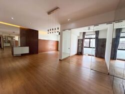 Seletaris (D27), Condominium #570829581
